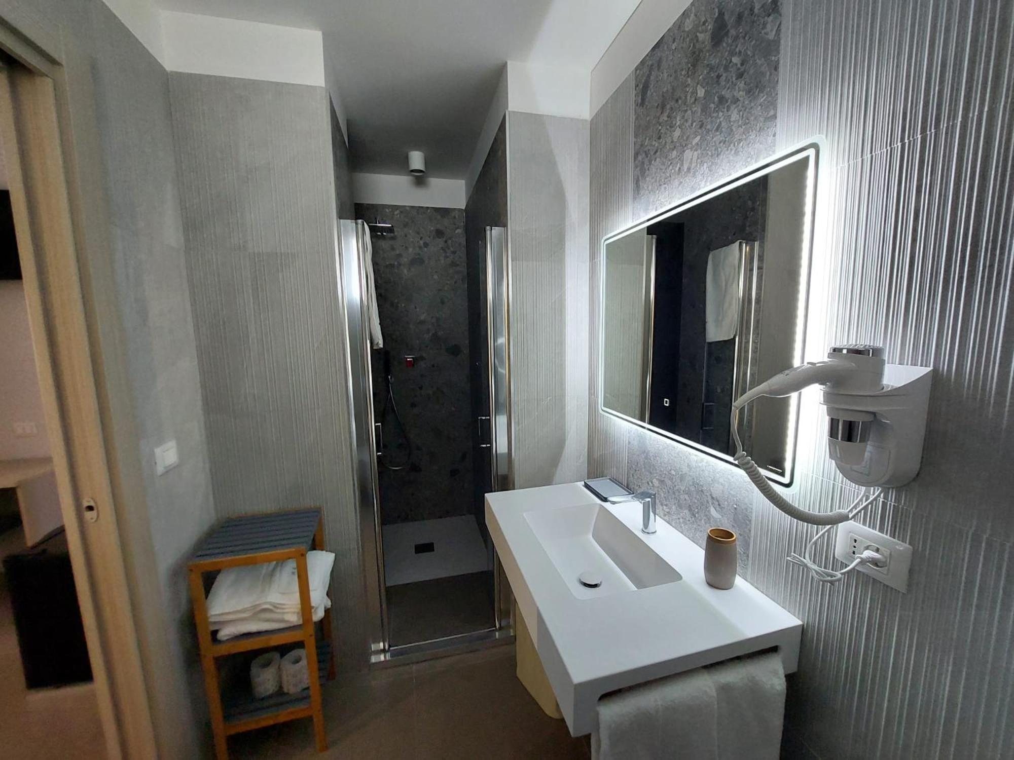 Готель Residenza Elba - Charme House Термолі Екстер'єр фото